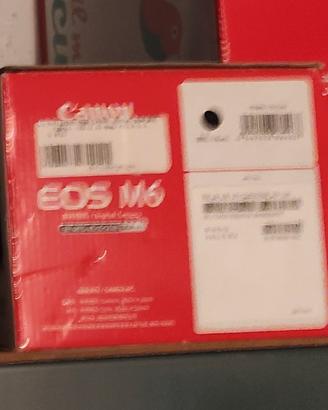 fotocamera mirrorless Canon eos m6