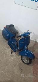 Vespa 50 R conservata