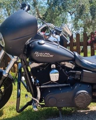 Harley Davidson Dyna street bob 2012