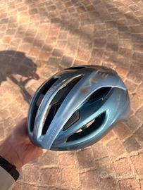 Casco ciclismo Met rivale Mips