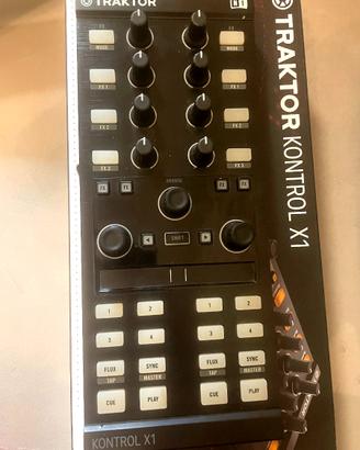 Controller MIDI Native Instruments Traktor X1 MK2