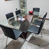 TAVOLO IN CRISTALLO PER SALA RIUNIONI
