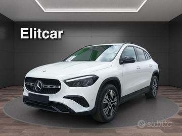 MERCEDES-BENZ GLA 180 Automatic Progressive Adva