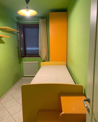 cameretta con letto a castello