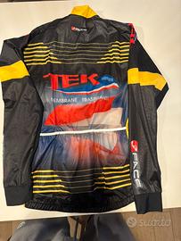 Mantellina anti pioggia traspirante