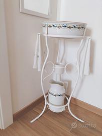 Bagno lavatoio antico