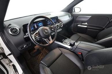 MERCEDES-BENZ CLA sse GLA GLA 200 d Automatic SP