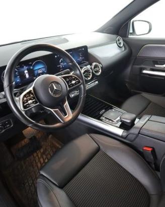 MERCEDES-BENZ CLA sse GLA GLA 200 d Automatic SP
