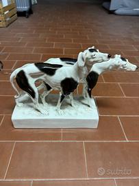 Coppia di levrieri in ceramica anni 30 