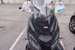 Piaggio MP3 hpe Sport 300