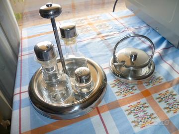 Formaggera e Menage Oliera in acciaio e vetro