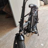 Fat Folding E-bike Revoe