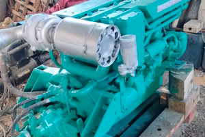 coppia VOLVO 6 cilindri 240 HP diesel