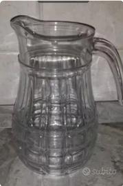 Caraffa in vetro