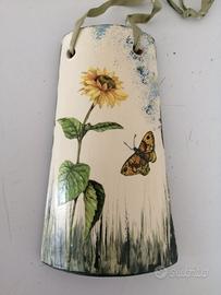 tegola decorata in decoupage. soggetto: girasole