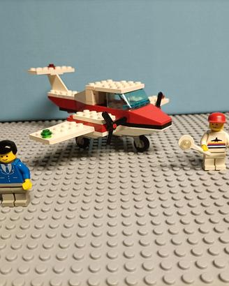 Lego vintage 6687 Classic Town air port 
