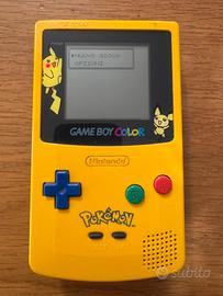 GameBoy Color - Pokémon Center Pikachu