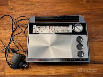 Radio Vintage AIWA AR-124 - 10 Transistor