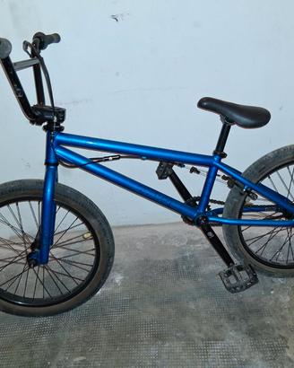 bici BMX  " CURSE  BLU "