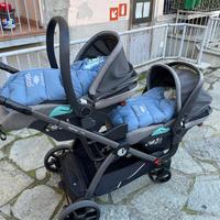 Passeggino gemellare