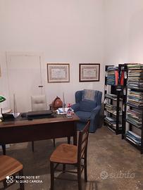 Appartamento 7 vani, 7 bagni, con ascensore, 230mq