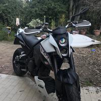 Ktm Duke 690