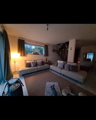 DIVANI IN PELLE