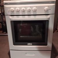 cucina a gas 4 fuochi con forno elettrico