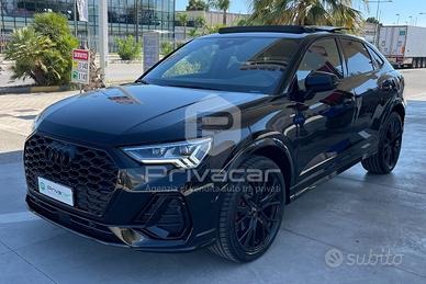 AUDI Q3 SPB 35 TDI S tronic Identity Black