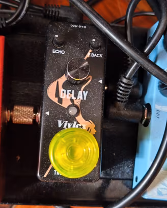 Pedale Delay Vivlex
