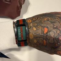 Gucci frame watch