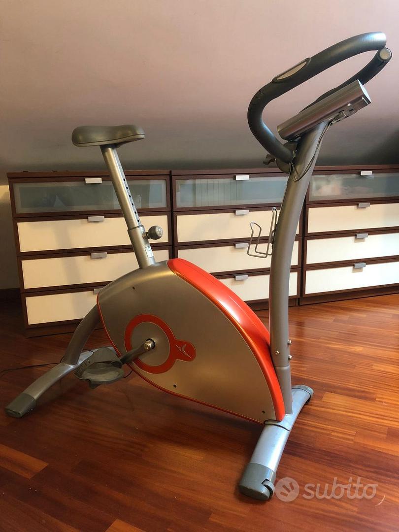 Velo appartement best sale domyos vm 560