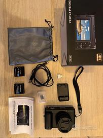 Fotocamera Digitale 4K Ultra HD con Accessori