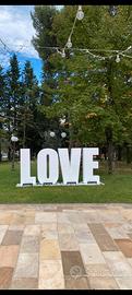 Scritta LOVE in polistirolo