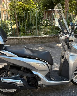 SH 300 2020 con Blocca Cavalletto incluso
