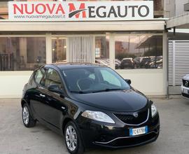 LANCIA Ypsilon 1.2 69 CV 5 porte Gold