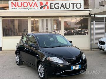 LANCIA Ypsilon 1.2 69 CV 5 porte Gold