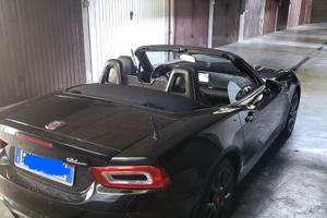 Abarth 124 spider 70th anniversario