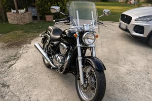 Suzuki Marauder Gz 250 nera