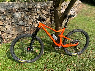 MTB Scott genius 960