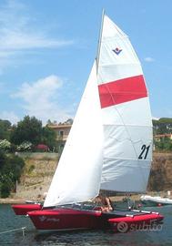 Trimarano Magnum 21