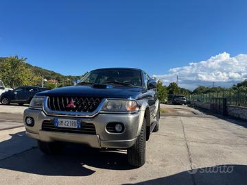Mitsubishi Pajero Sport 3.0i V6 24V cat GLS Target