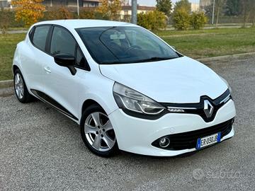 Renault Clio 1.2 75CV Euro5B Neopatentati