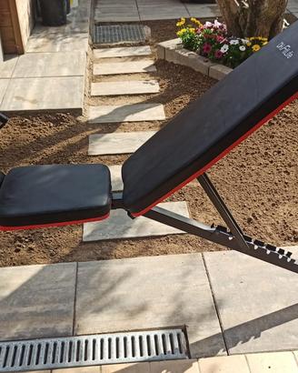 Panca multiuso con pesi