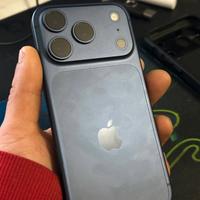 IPHONE 17 PRO 256 BLU COME NUOVO + FATTURA + COVER