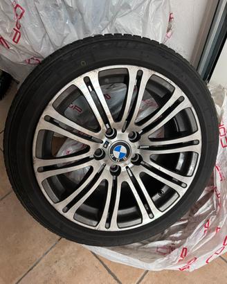 Cerchi in lega BMW serie 1 con gomme invernali