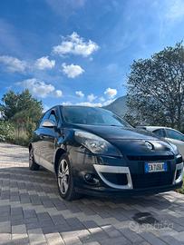 Renault Scenic 2010