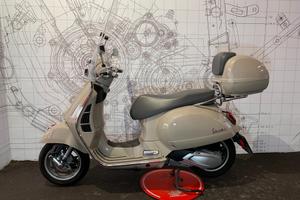 Vespa 310 GTS hpe