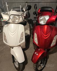 Moto e scooter 