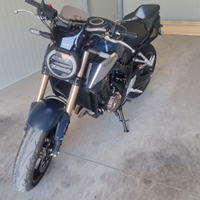 Honda cb 650 r